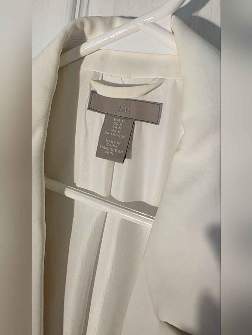 H&M Cream Double-Breasted Sleeveless Blazer Vest Size Medium - Picture 5 of 8